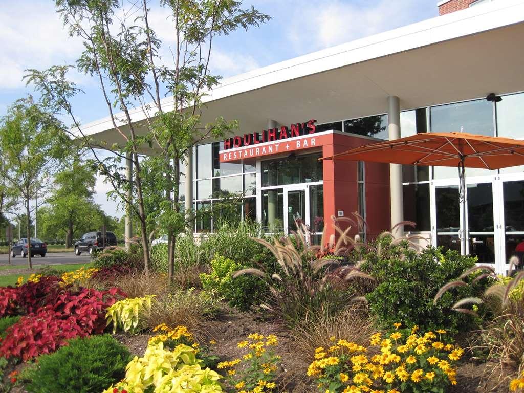 I Hotel And Illinois Conference Center - Champaign Exteriör bild