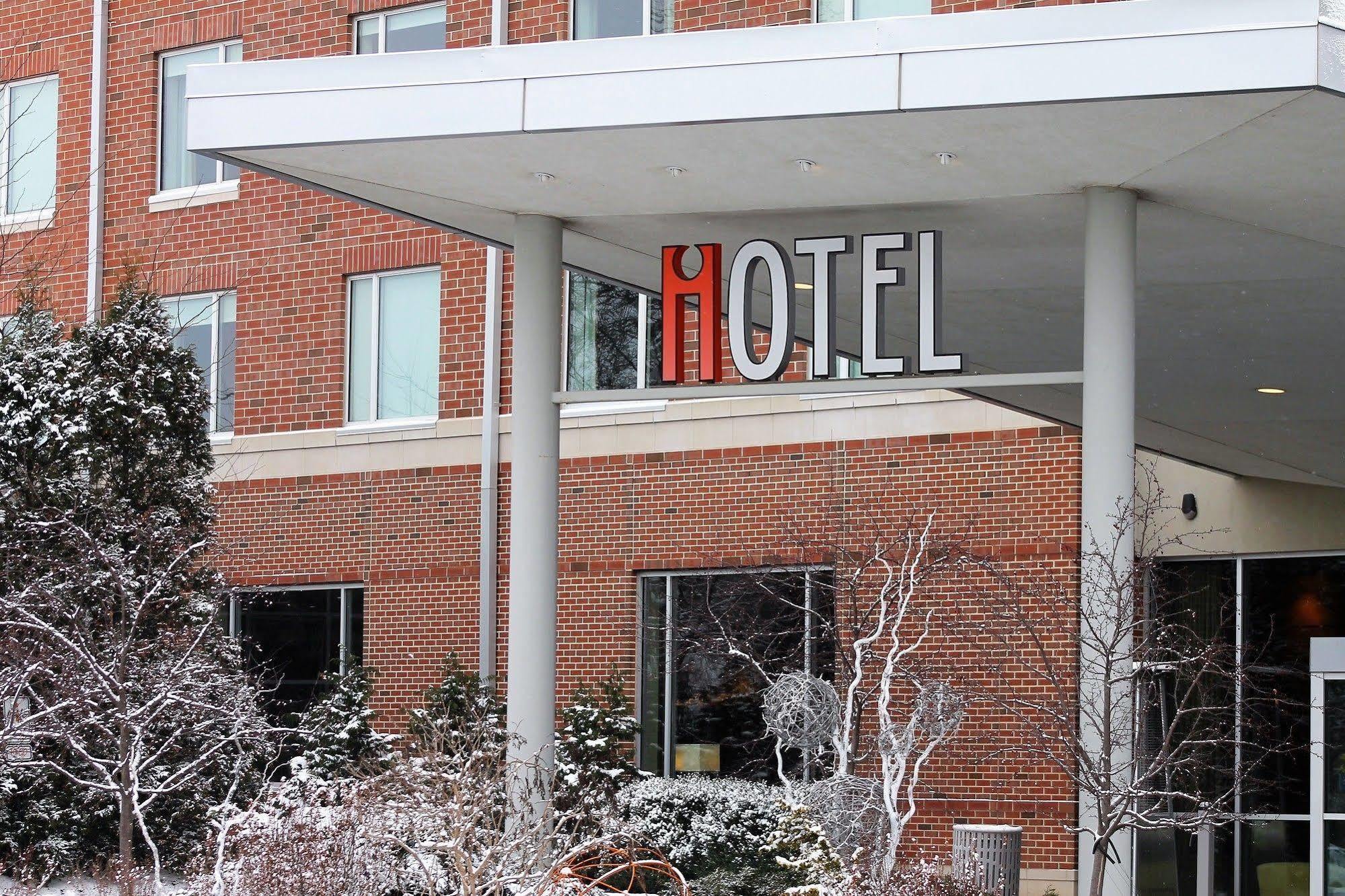 I Hotel And Illinois Conference Center - Champaign Exteriör bild